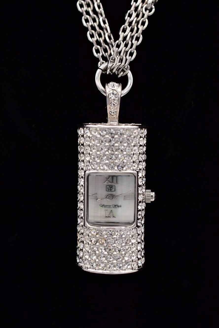 Victoria Wieck Beverly Hills Vintage Clock Watch Pendant Necklace Crystal Bin2C